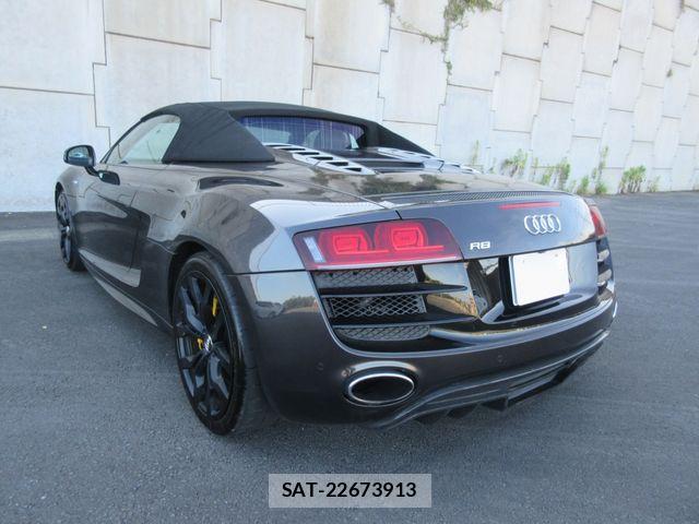 Audi R8 2010-09 8313173-2