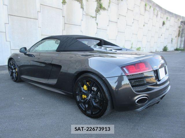 Audi R8 2010-09 8313173-7