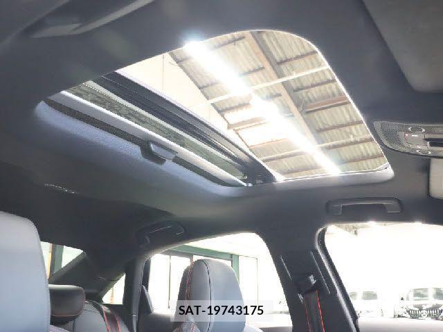 Audi RS3 2022-05 2958326-10