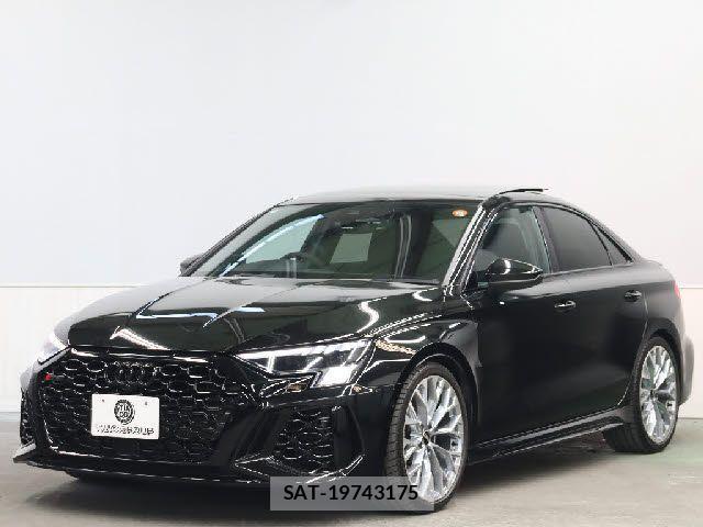 Audi RS3 2022-05 2958326-13