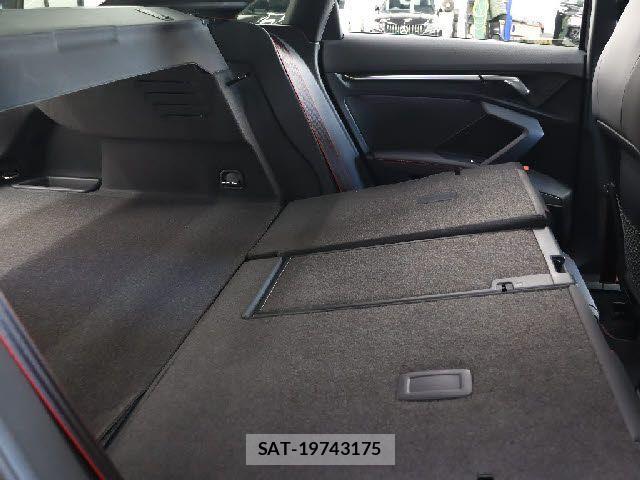 Audi RS3 2022-05 2958326-21
