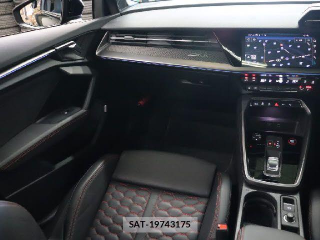 Audi RS3 2022-05 2958326-22