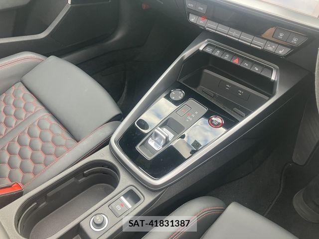 Audi RS3 2023-06 6263165-9