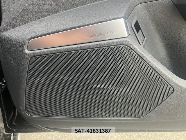 Audi RS3 2023-06 6263165-11