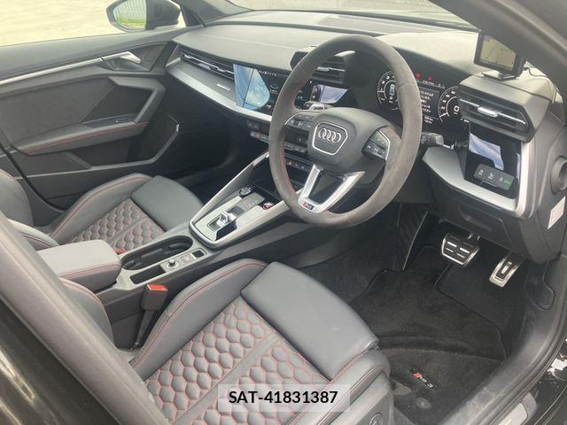 Audi RS3 2023-06 6263165-1