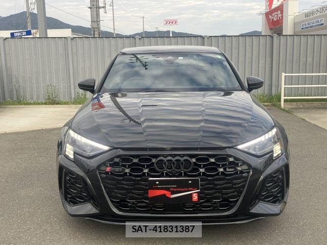 Audi RS3 2023-06 6263165-3