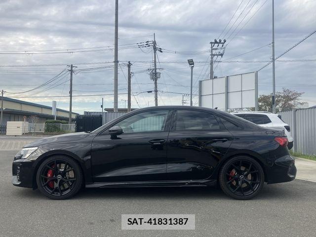 Audi RS3 2023-06 6263165-4