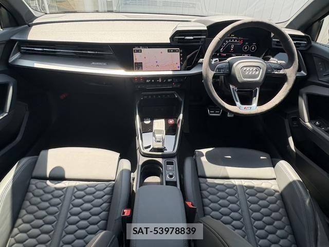 Audi RS3 2023-05 7057519-10