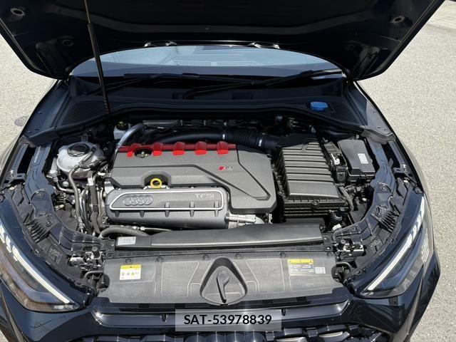 Audi RS3 2023-05 7057519-17