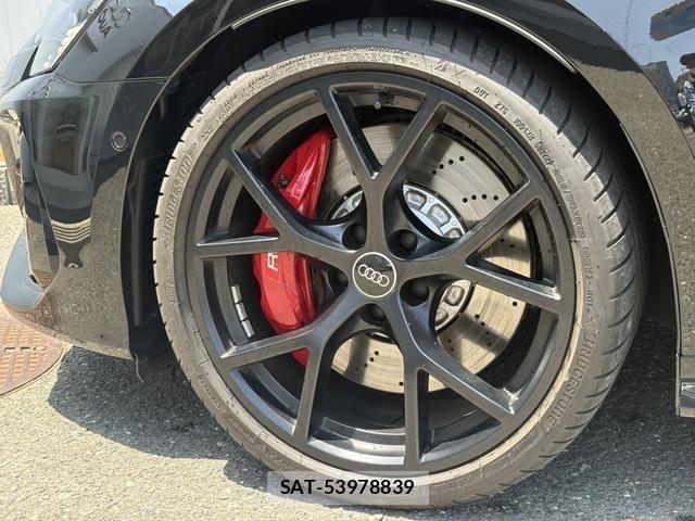 Audi RS3 2023-05 7057519-18