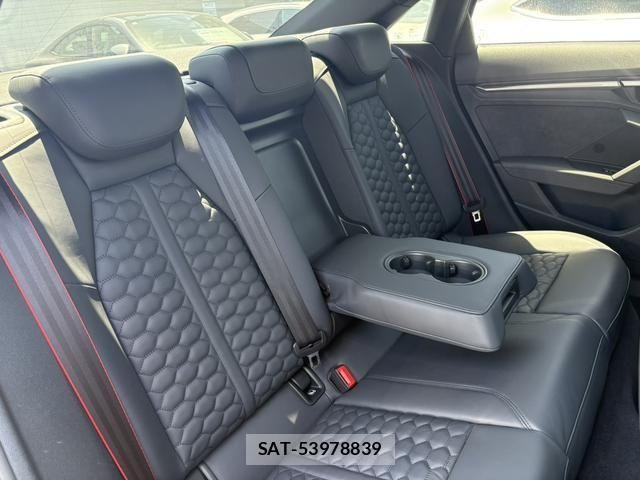 Audi RS3 2023-05 7057519-4