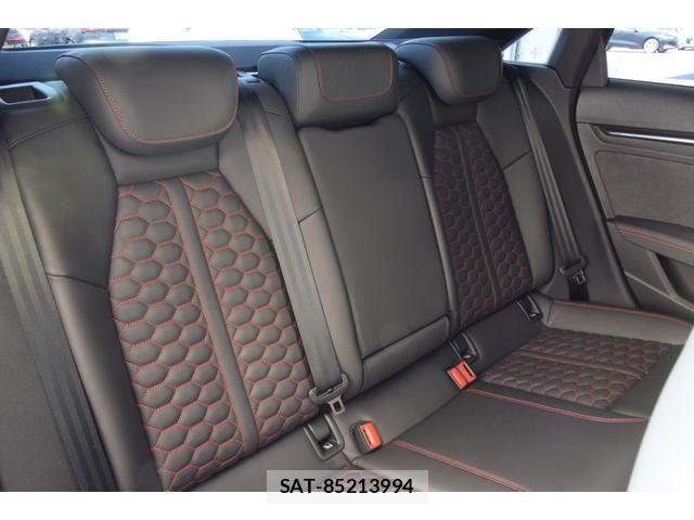 Audi RS3 2025-12 7057518-4
