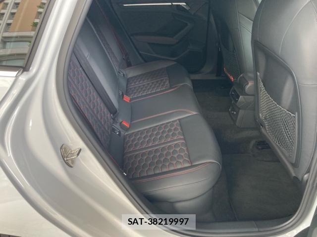 Audi RS3 2022-09 7249857-11