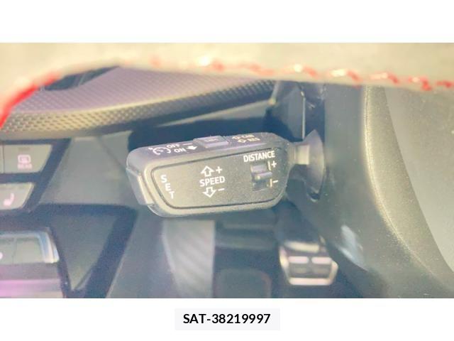 Audi RS3 2022-09 7249857-18