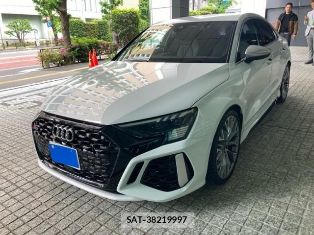 Audi RS3 2022-09 7249857-1
