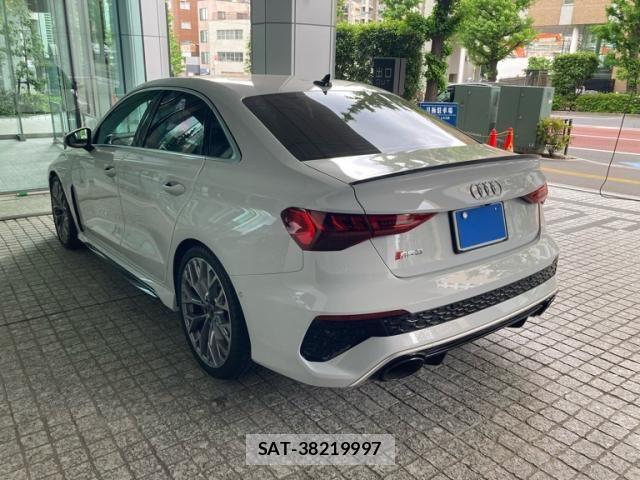 Audi RS3 2022-09 7249857-5