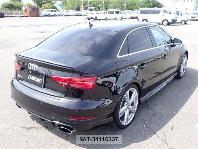 Audi RS3 2018-04 7356903-9