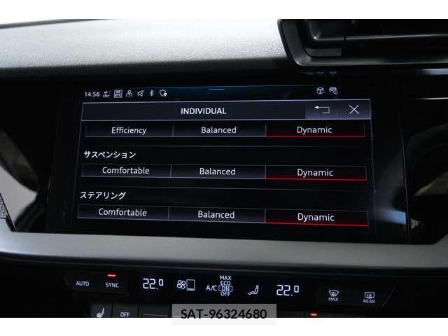 Audi RS3 2025-10 7508146-12