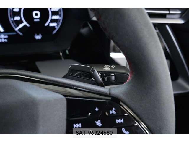 Audi RS3 2025-10 7508146-17