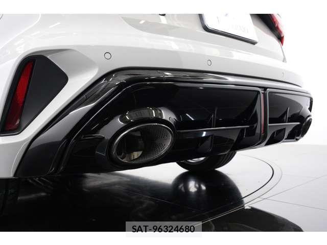 Audi RS3 2025-10 7508146-6