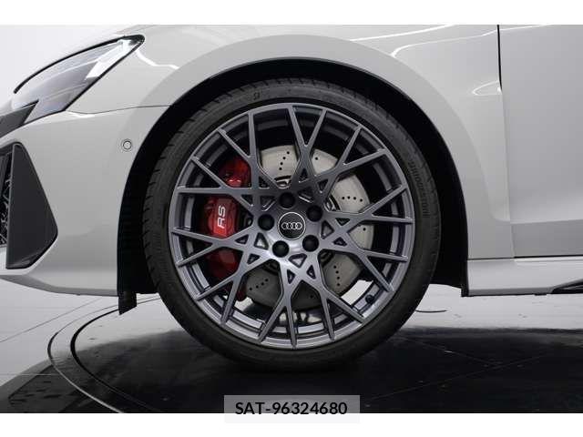 Audi RS3 2025-10 7508146-8