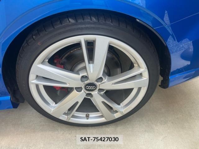 Audi RS3 2018-07 8034481-10
