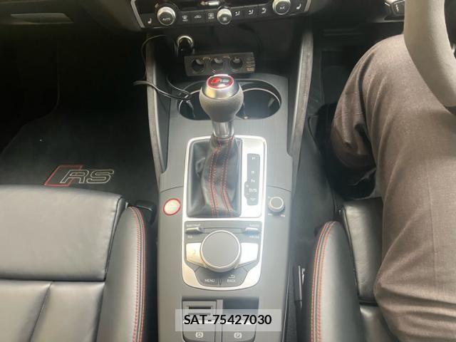 Audi RS3 2018-07 8034481-20