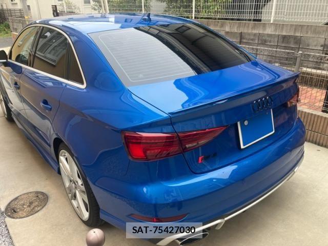 Audi RS3 2018-07 8034481-4