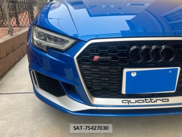 Audi RS3 2018-07 8034481-5
