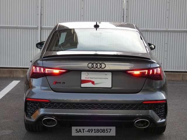 Audi RS3 2024-03 8206421-7