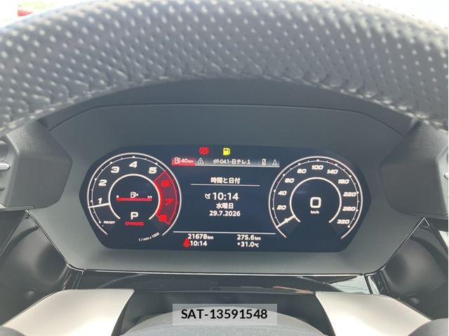 Audi RS3 2022-05 8244658-7
