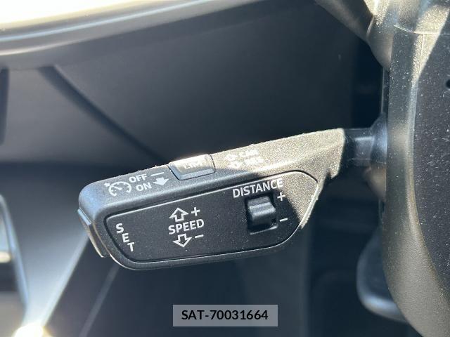 Audi RS3 2024-04 8371453-10