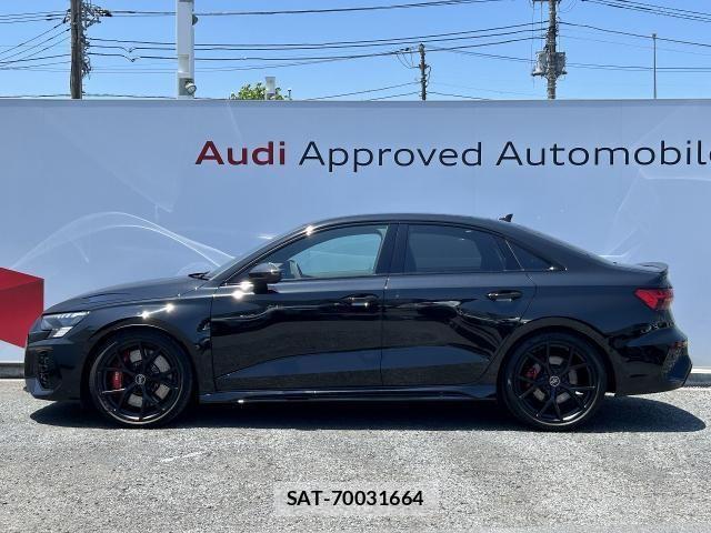 Audi RS3 2024-04 8371453-20