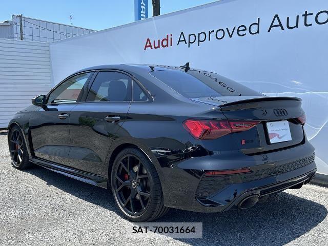 Audi RS3 2024-04 8371453-21