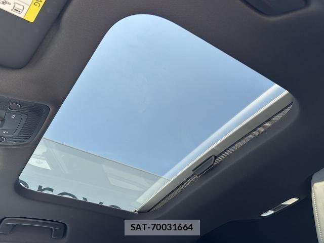 Audi RS3 2024-04 8371453-2