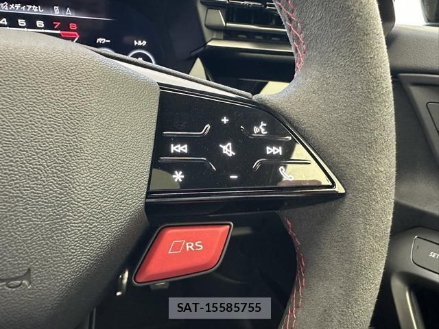Audi RS3 2025-05 8411295-15