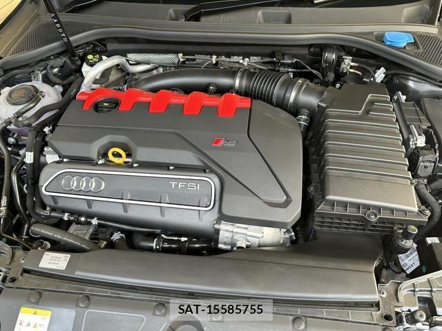 Audi RS3 2025-05 8411295-19