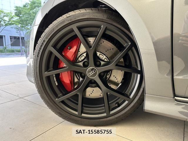 Audi RS3 2025-05 8411295-20