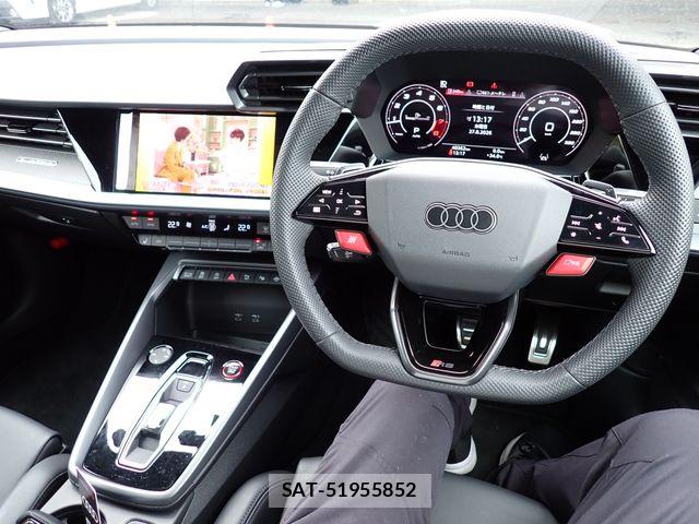 Audi RS3 2025-05 8625878-20