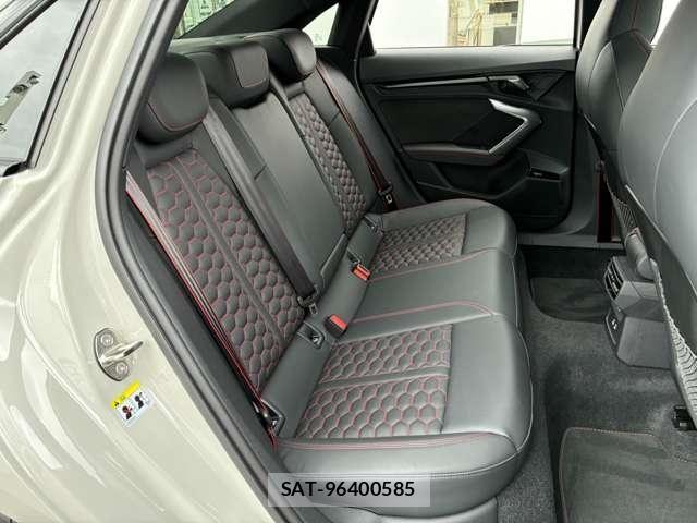 Audi RS3 2025-06 8740644-18