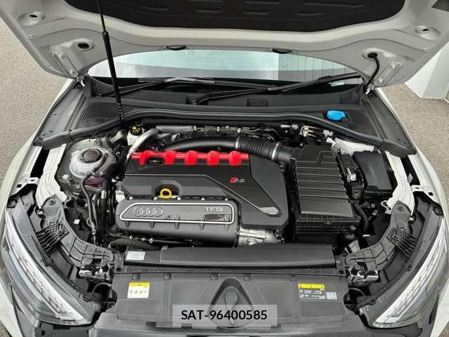 Audi RS3 2025-06 8740644-22
