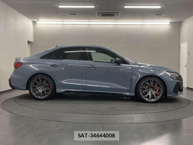 Audi RS3 2025-03 8740643-5