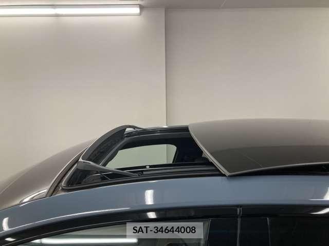 Audi RS3 2025-03 8740643-8
