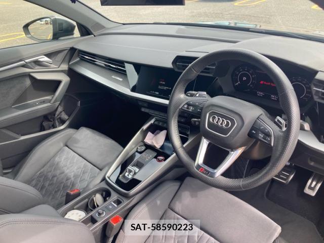 Audi RS3 2022-05 8848281-10