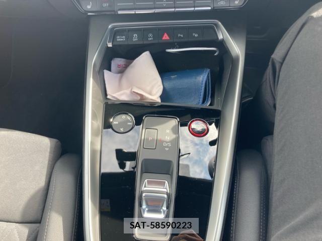 Audi RS3 2022-05 8848281-16