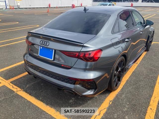 Audi RS3 2022-05 8848281-2