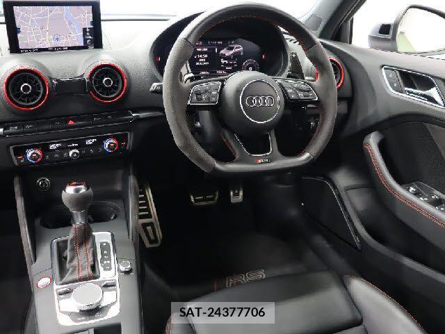 Audi RS3 SPORTBACK 2020-12 2114090-23