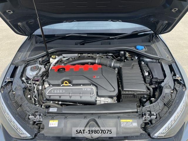 Audi RS3 SPORTBACK 2025-05 6675039-12