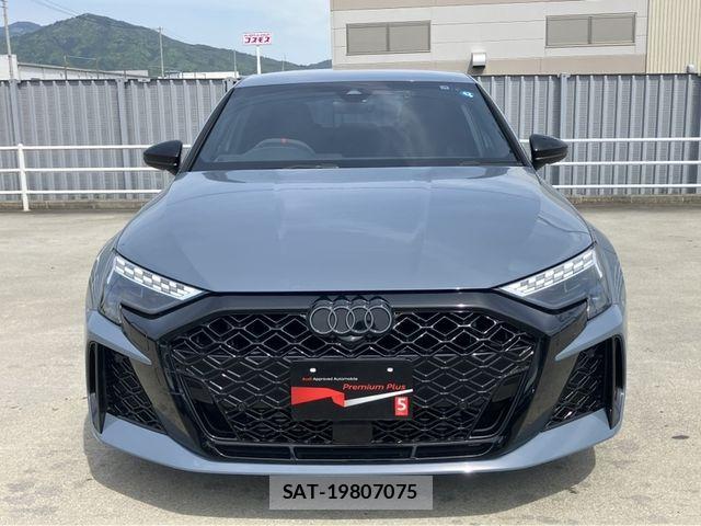 Audi RS3 SPORTBACK 2025-05 6675039-3
