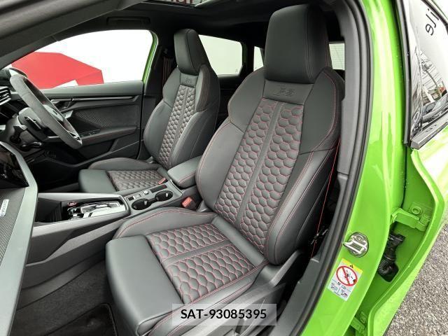 Audi RS3 SPORTBACK 2025-05 6715675-14